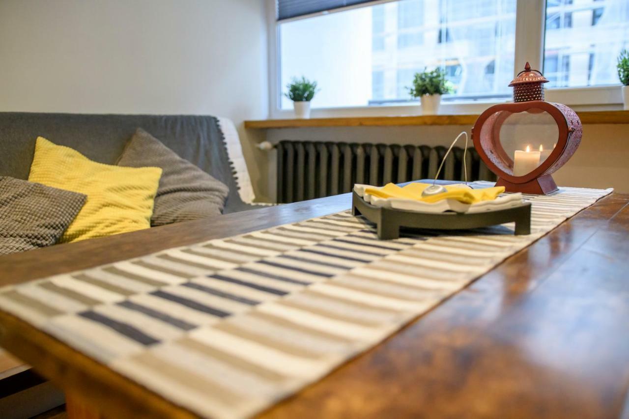 Chmielna Wood Lux Apartment Варшава Екстериор снимка