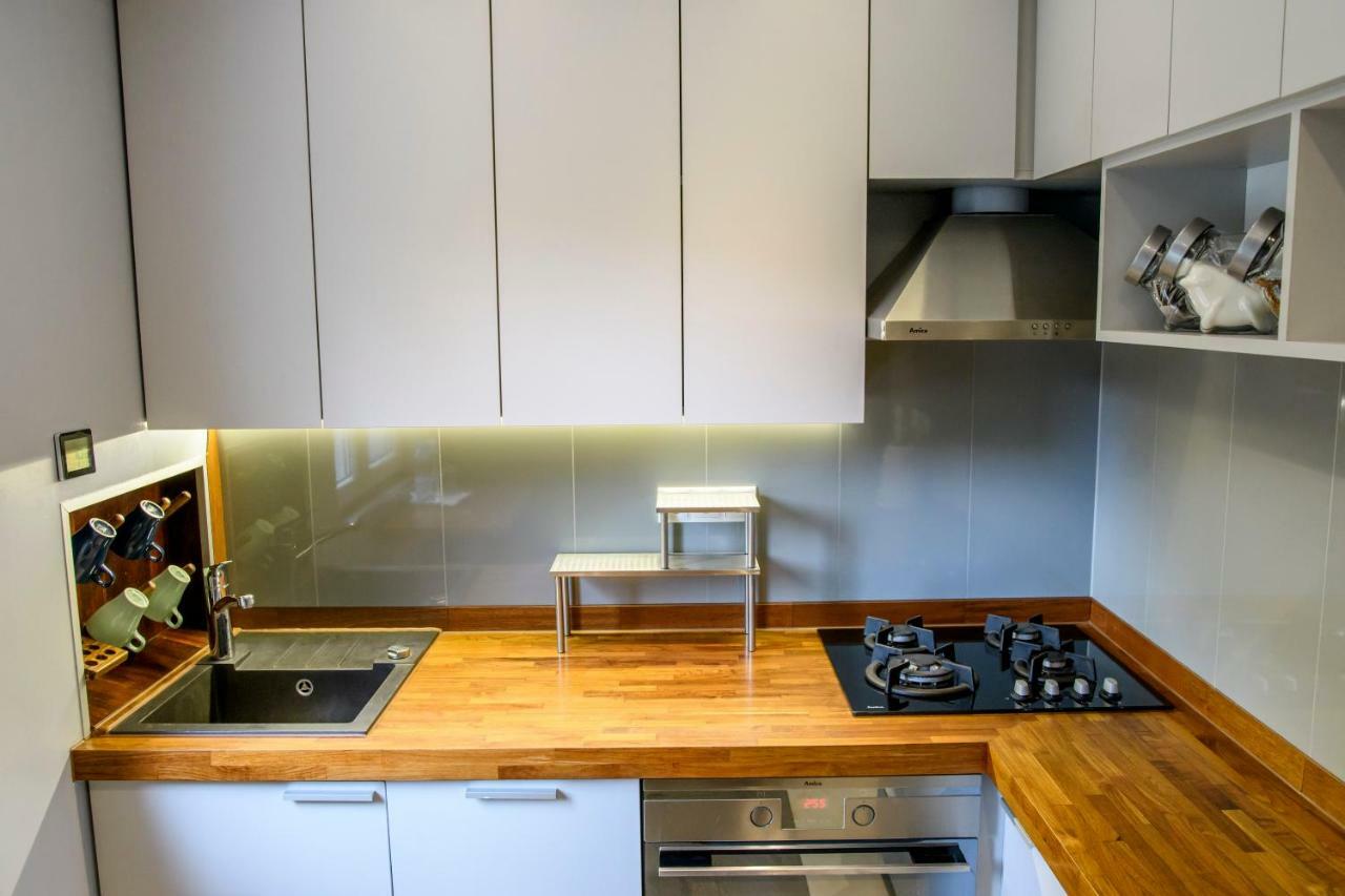 Chmielna Wood Lux Apartment Варшава Екстериор снимка